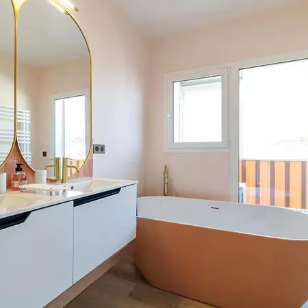 Appartamento 6 Cous T3 - Elegant 2-bedroom With Terraces 1 Min Croisette Cannes